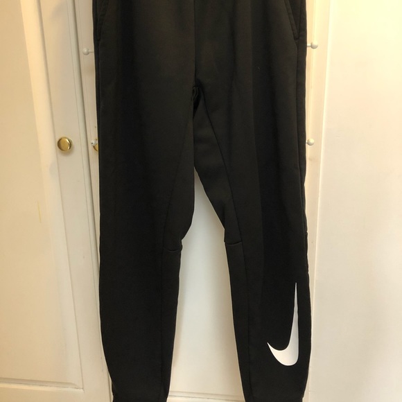 Nike Other - Nike pants